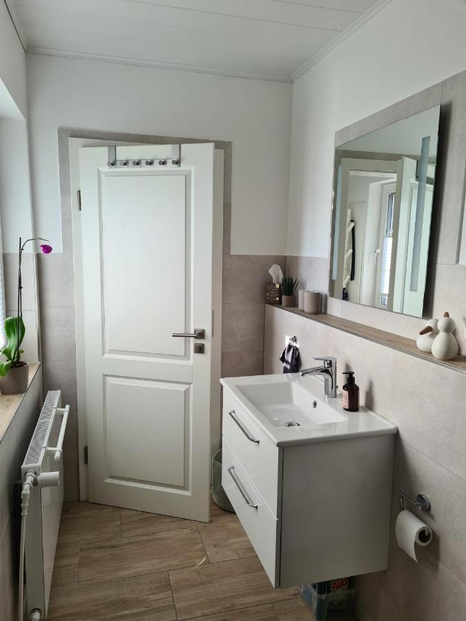 Ferienwohnung Im Werder -Fuer Monteure Nicht Geeignet- Целле Екстер'єр фото